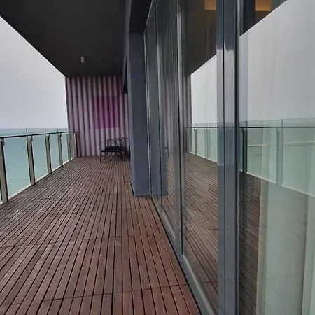 Neversea Beachfront Seaview 2 Lux Spectrum Aparthotel